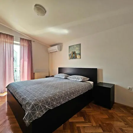 Apartment Boris *